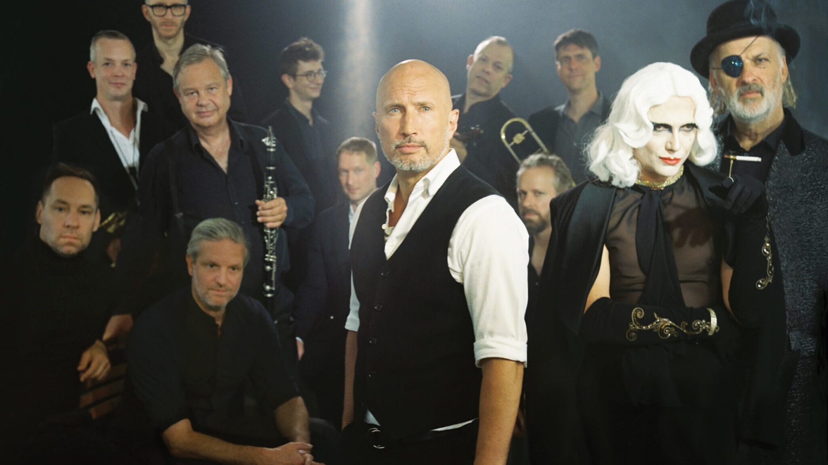 Moka Efti Orchestra & Benno Fürmann feat. Le Pustra
26.02.2025 Theater am Aegi Hannover
Living Concerts