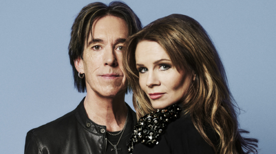 Coverphoto "SÄLLSKAPSSJUK" artist Per Gessle ft Lena Philipsson, photo by Fredrik Etoall