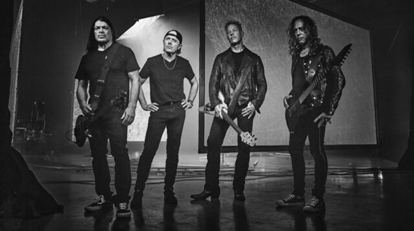 Metallica_Group_72Seasons_BW-scaled-1