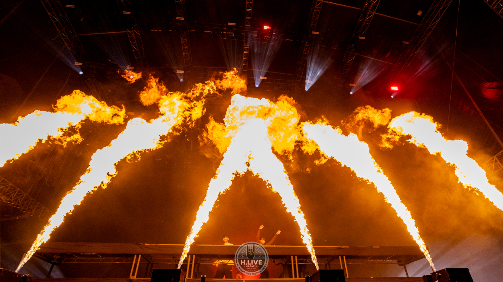 20250607_The-Chainsmokers_H-12